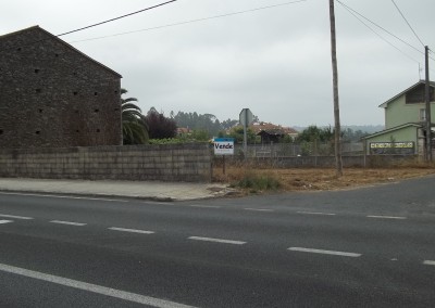 C14.1 – Se vende solar en Carretera de A Coruña, Melide