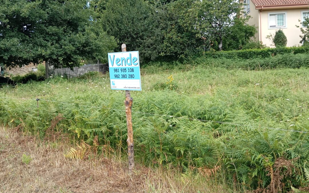 C489.3 – Finca urbanizable próxima a Melide.