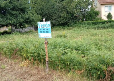 C489.3 – Finca urbanizable próxima a Melide.